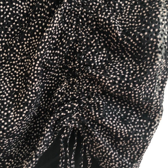 Dynamite blouse and skirt - Picture 6 of 8